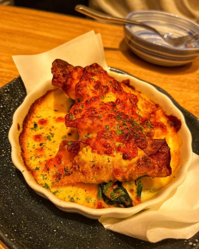 波菜芝士焗餃子