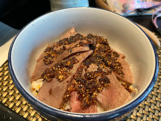 燒熊本A5黑毛和牛丼