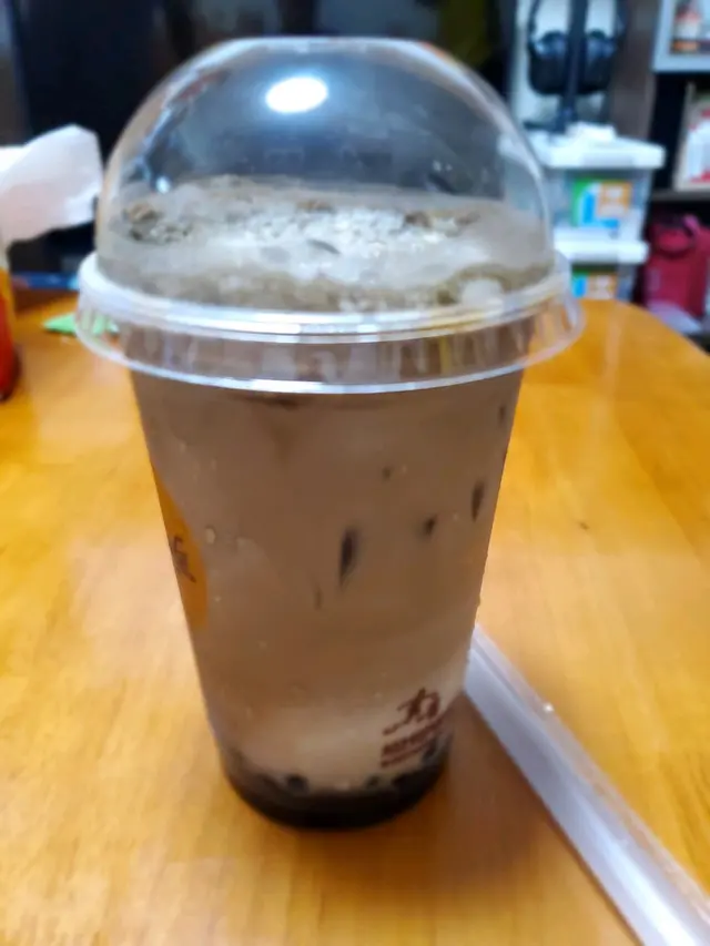 宇治焙茶珍珠鮮奶(凍) 跟餐+$14 