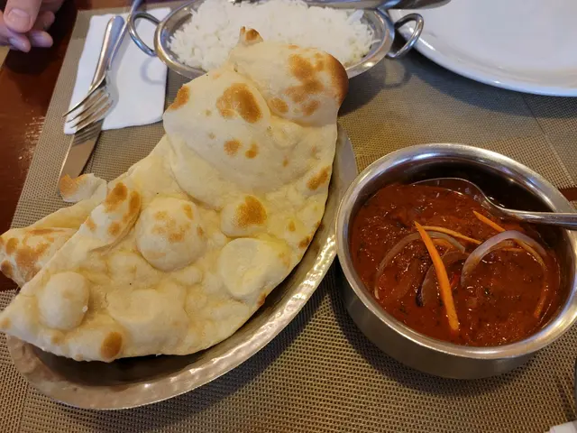 瑪沙拉羊肉配烤餅