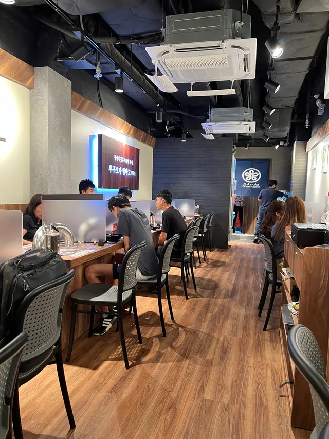 店面不大，卻感覺舒適