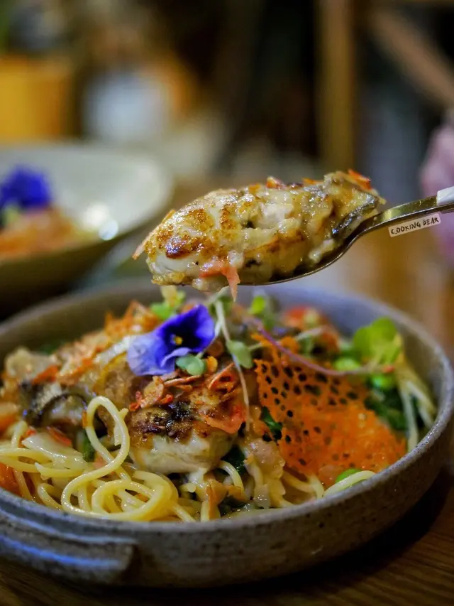 黃金廣島蠔櫻花蝦蕃紅魚湯意大利麵