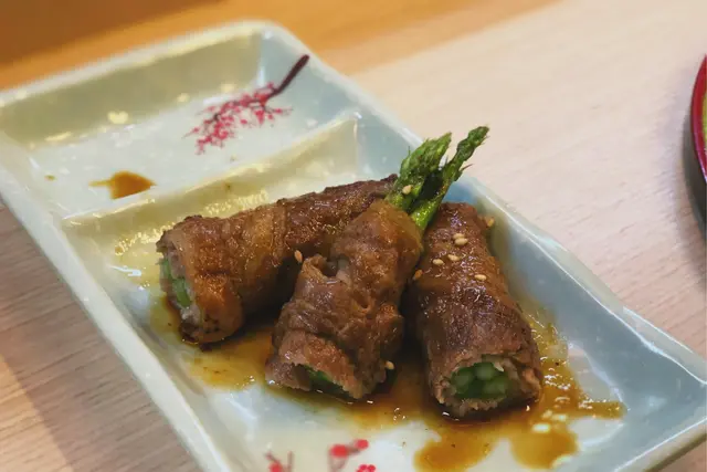 汁燒蘆筍肥牛卷