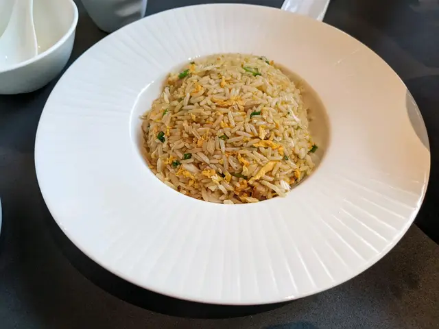 鮑魚蟹肉薑米炒飯