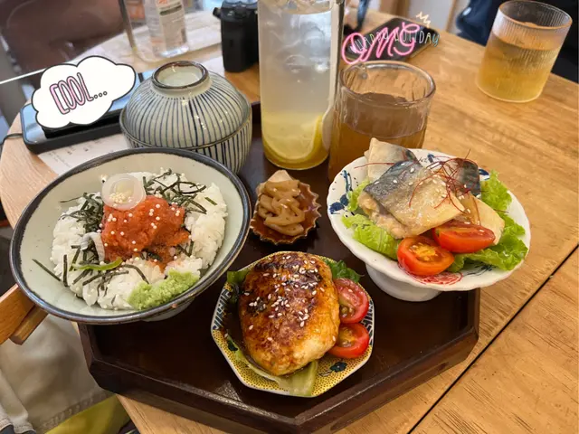明太子茶漬飯，雞肉豆腐漢堡扒，鯖魚，檸檬柚子蜜