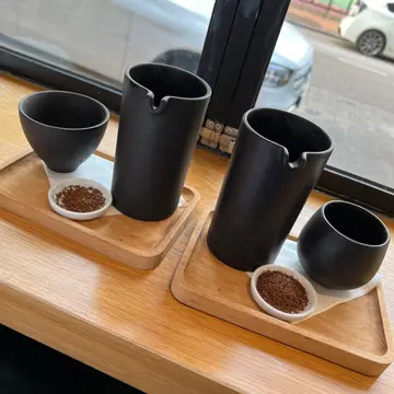 Hand drip coffee - Ethiopia Idido