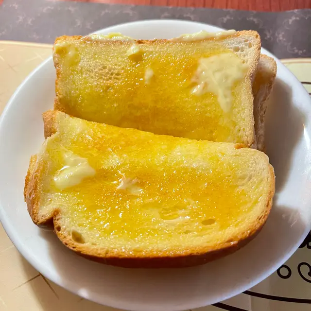 牛油多士
