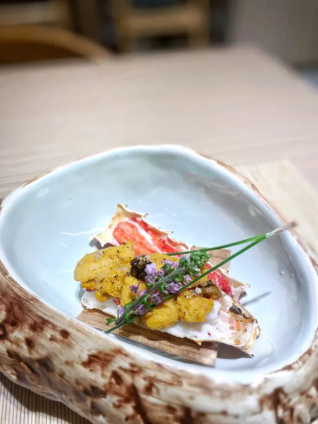 燒鱈場蟹拌雲丹鱘魚子