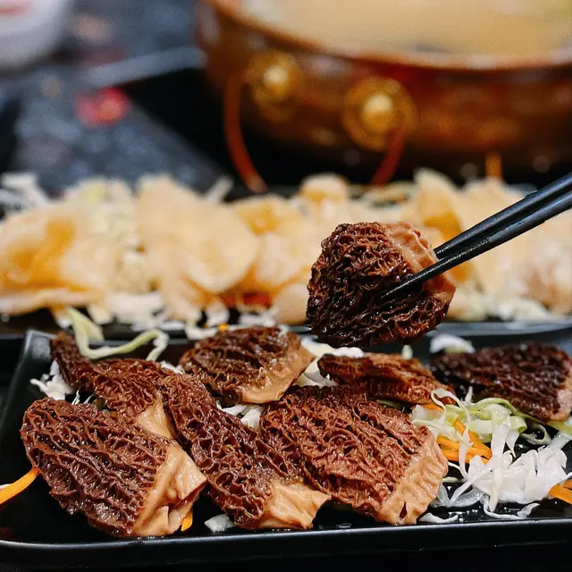 依度嘅羊肚菌都幾有份量,入口鮮美仲好吸湯汁添!