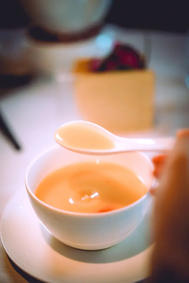 蕃茄薯仔瘦肉湯,味道都幾濃