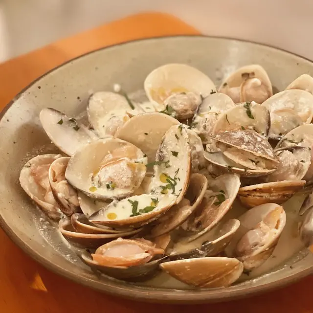 白酒忌廉汁大蜆