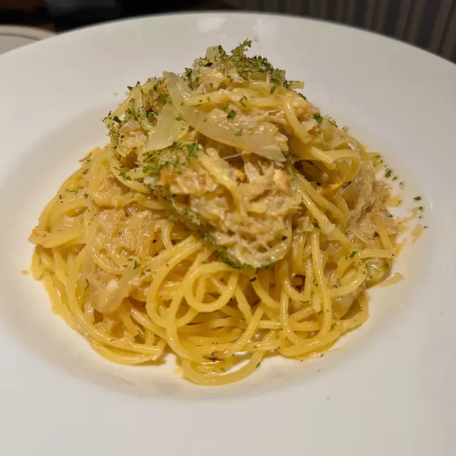 蒜香蟹肉意粉