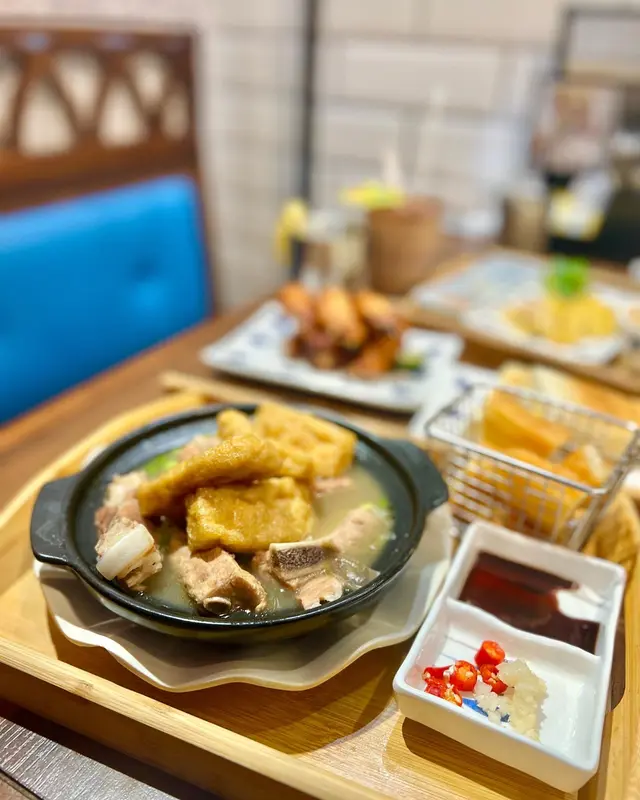 砂煲新加坡白胡椒肉骨茶