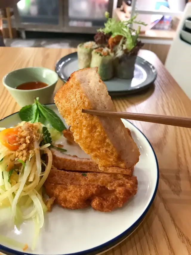 自家製手打鮮蝦餅