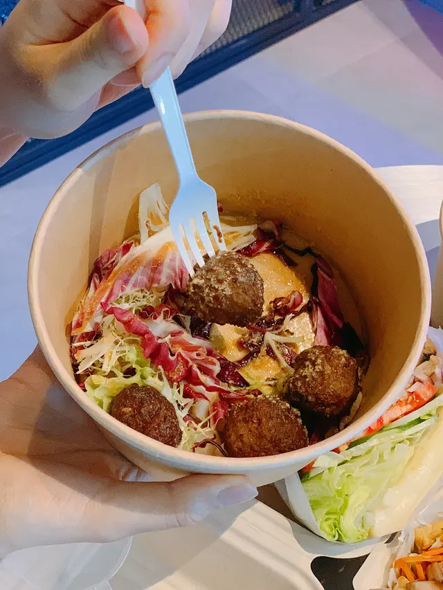 香辣腰果芝麻醬牛肉丸(半份)