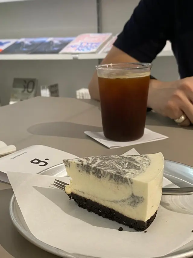 豆腐芝麻芝士蛋糕