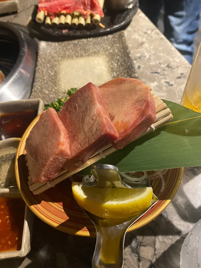 大阪城五點 - 牛舌