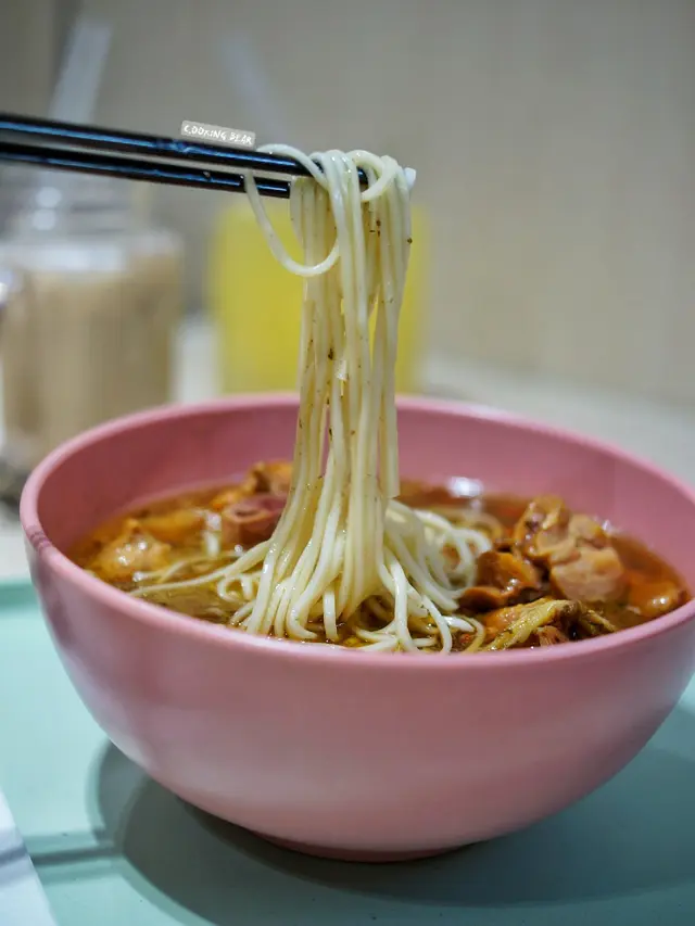 酒香花雕麻油雞麵