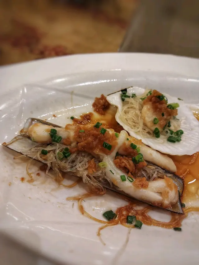 金蒜銀絲蒸蟶子