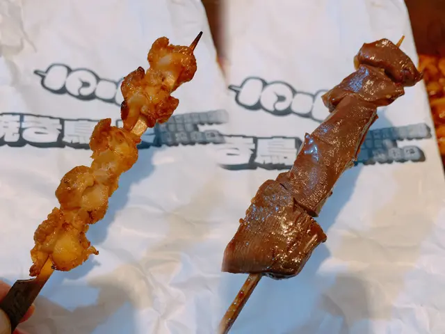 雞軟骨串& 日本雞腎串