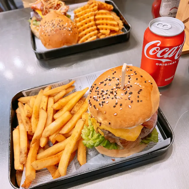 至尊漢堡套餐