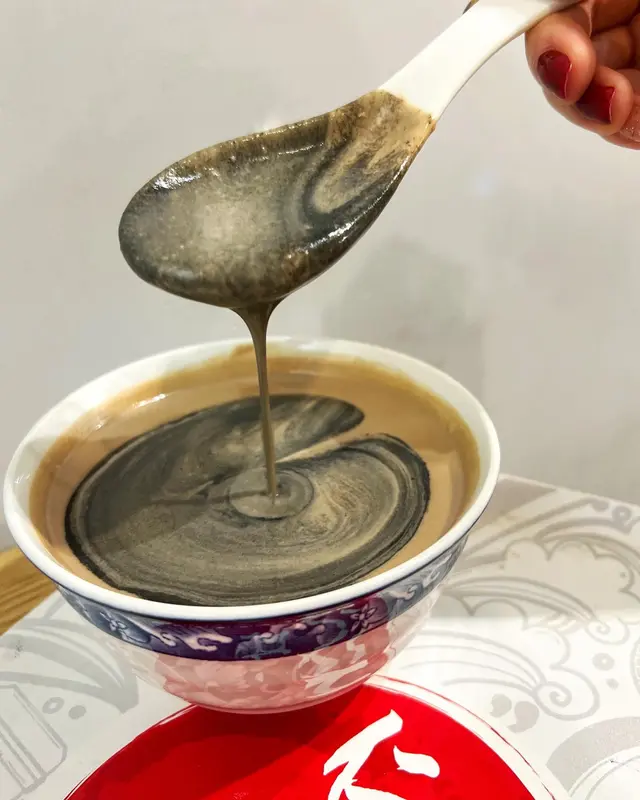 合桃露併芝麻糊