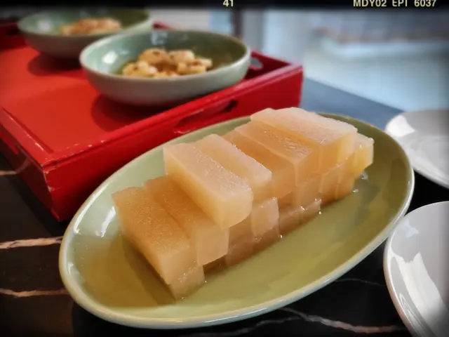 話梅冬瓜（$128）