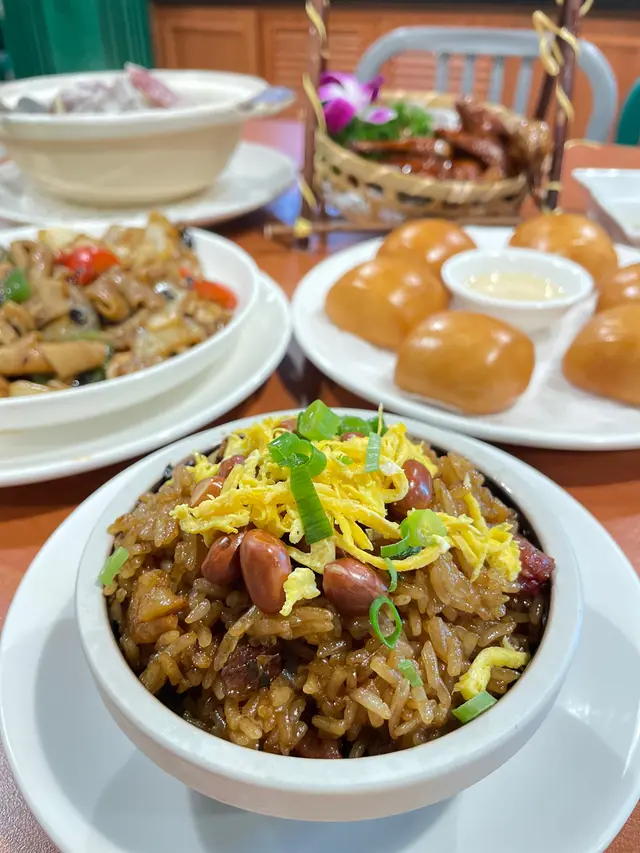 生炒臘味糯米飯