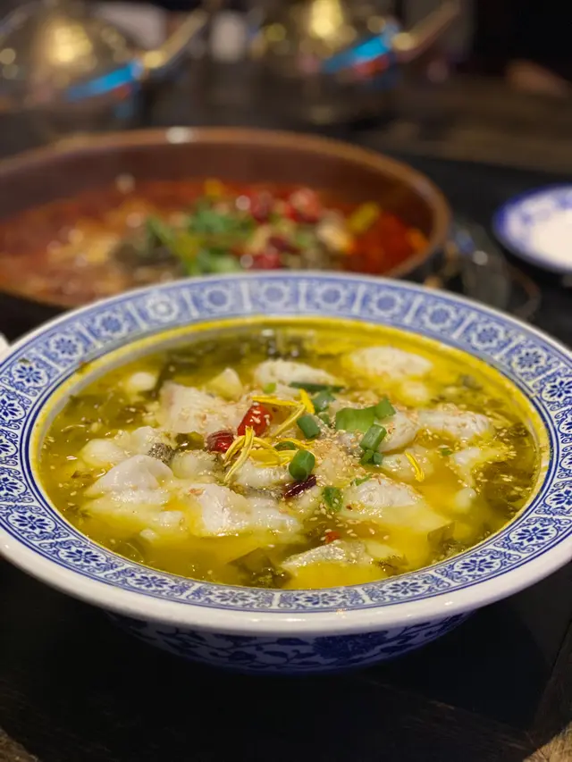 飄香酸菜鱸魚片