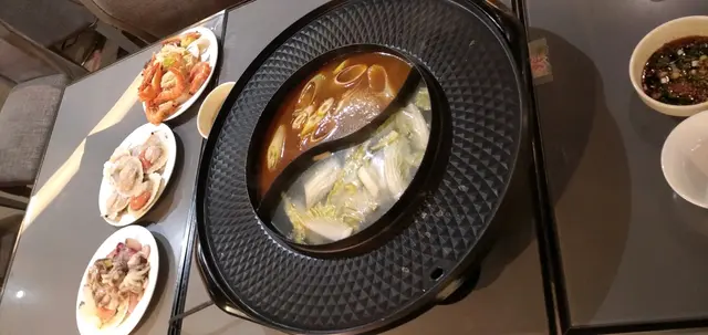 海鮮類帶子,牛仔骨,蝦,八爪魚仔,雞軟骨,每款都好味