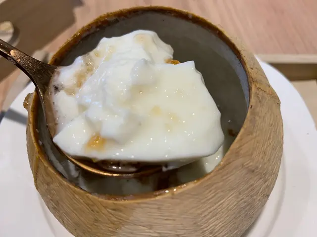 滑溜的雙皮奶， 奶味濃郁突出