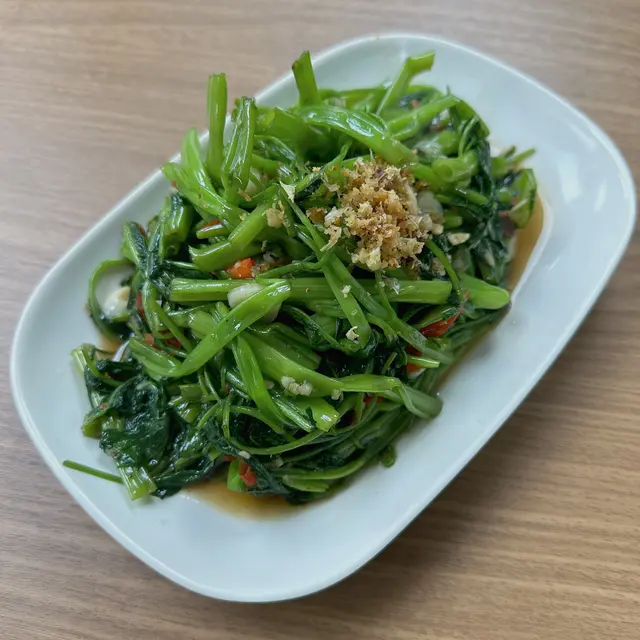 泰式飛天通菜