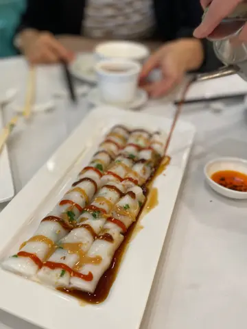 港式街头虾米猪肠粉