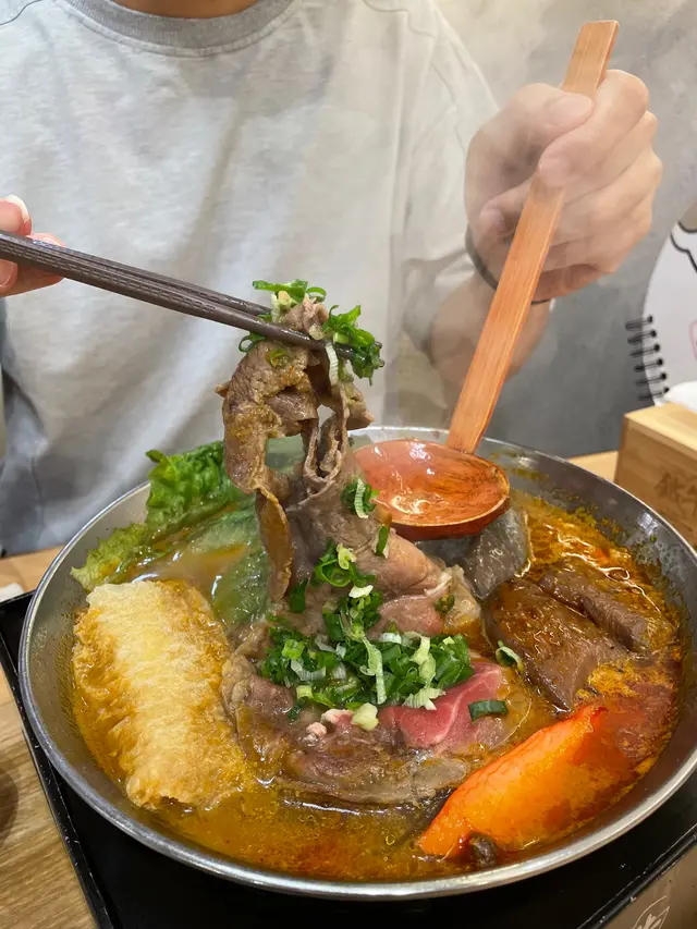 台灣本味麻辣鴨血鍋