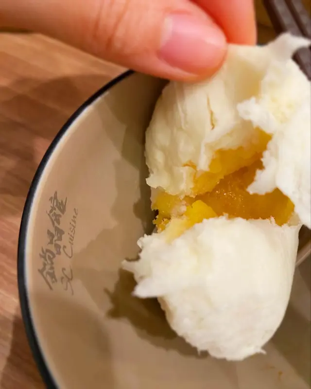 香噴噴招牌流沙包