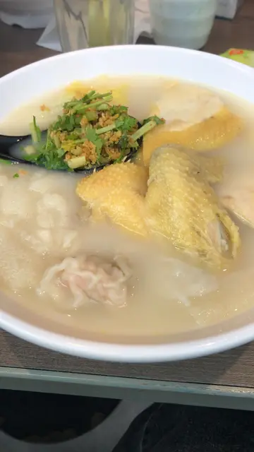 竹笙云吞鸡米线