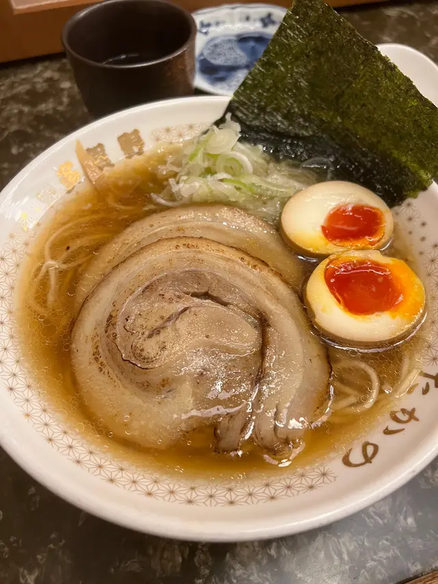 醬油拉麵