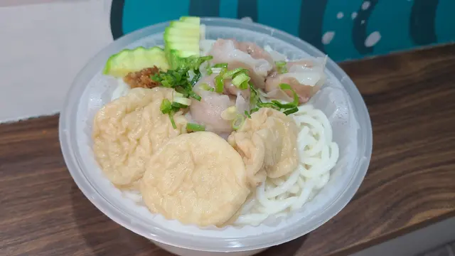 羅定魚腐+魚皮餃魚湯麵