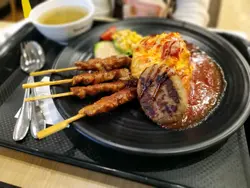 汉堡扒鸡肉串烧蛋包饭