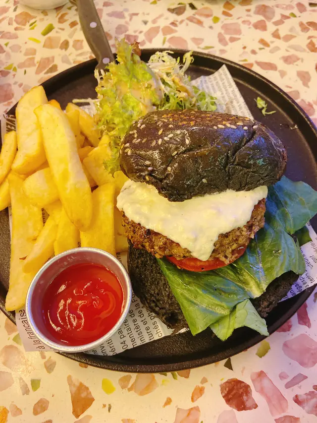 車打芝士牛肉漢堡🍔