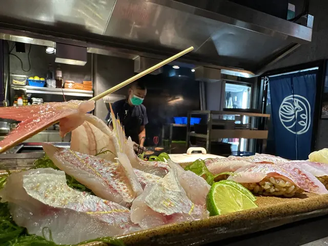 魚肉肉質偏冧 無彈性 調味醋飯比較濕 影響口感