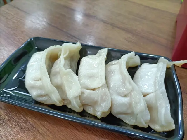 生煎鮮肉鍋貼
