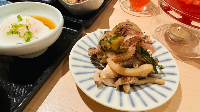 涼拌紋甲墨魚