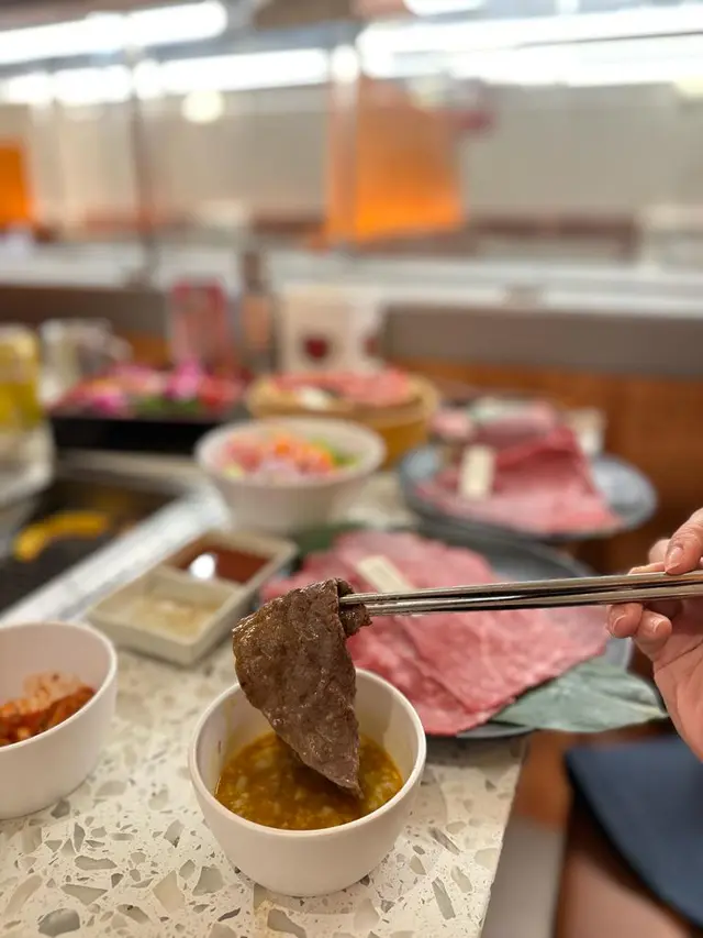 和牛薄炙壽喜燒里脊肉