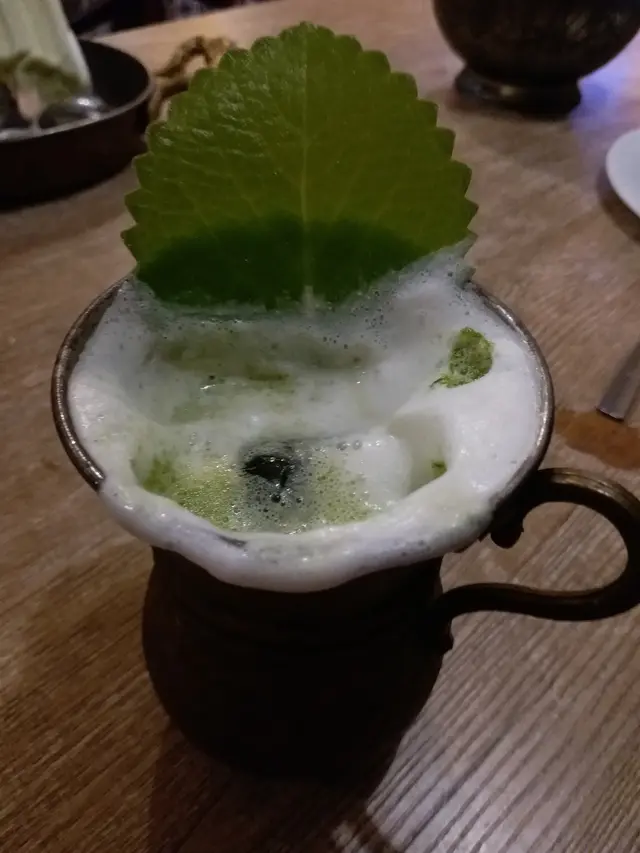 到手香雪條配到手香青檸特飲