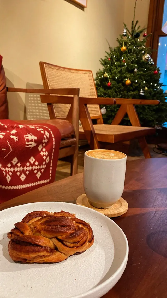 肉桂卷 cinnamon bun