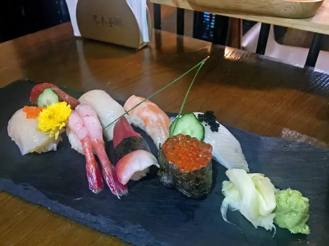 廚師發辦壽司(八貫)