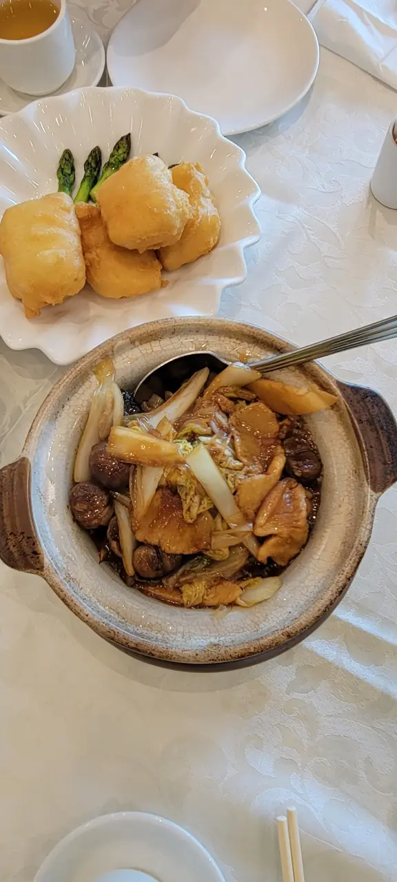 猴頭菇津白甘栗煲