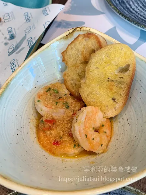 Gambas Al Ajillo, Garlicky Prawns with Toasted Bread