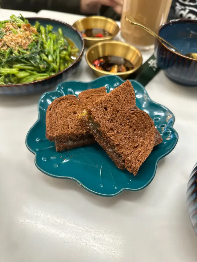 椰香南洋燒麵包